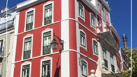 Okna drewniane - Lizbona - Portugalia 